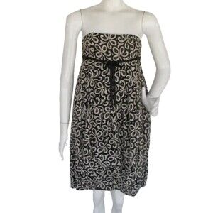 ANNA SUI Dress, 2, Strapless, Eyelet lace, Back zipper. Cream/Black